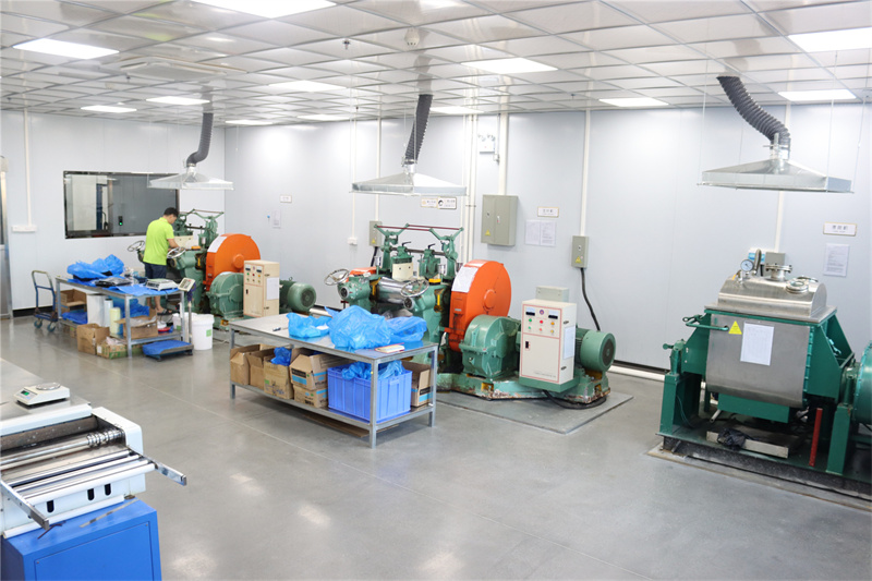 中(zhōng)山布娃娃廠(chǎng)家聯係方(fāng)式 中山布娃娃廠家聯係方式