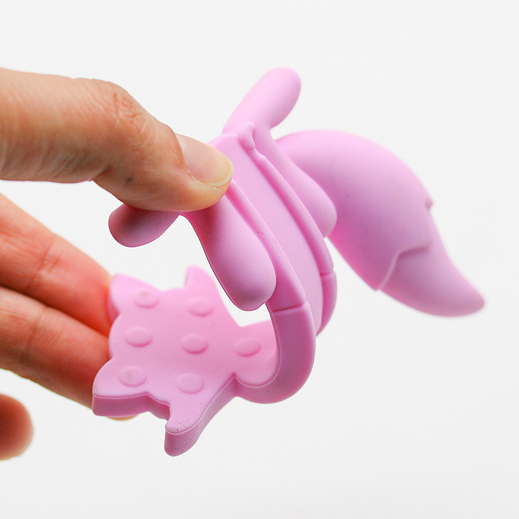 狐狸牙膠3.jpg 狐狸牙膠3.jpg