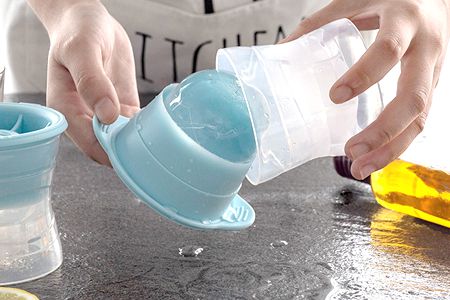 矽膠冰球（qiú）冰（bīng）格